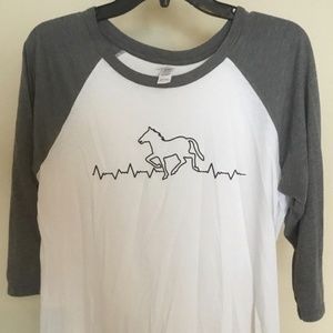 Heartbeat for horses graphic tee
